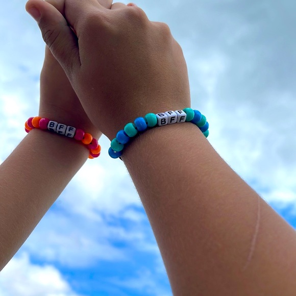 Cute matching Bff bracelets - Picture 1 of 1